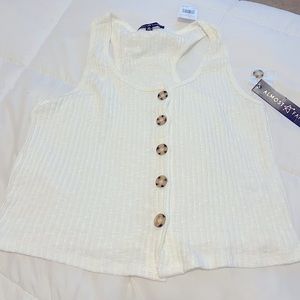 Cream Sleeveless Blouse New With Tags Size XL